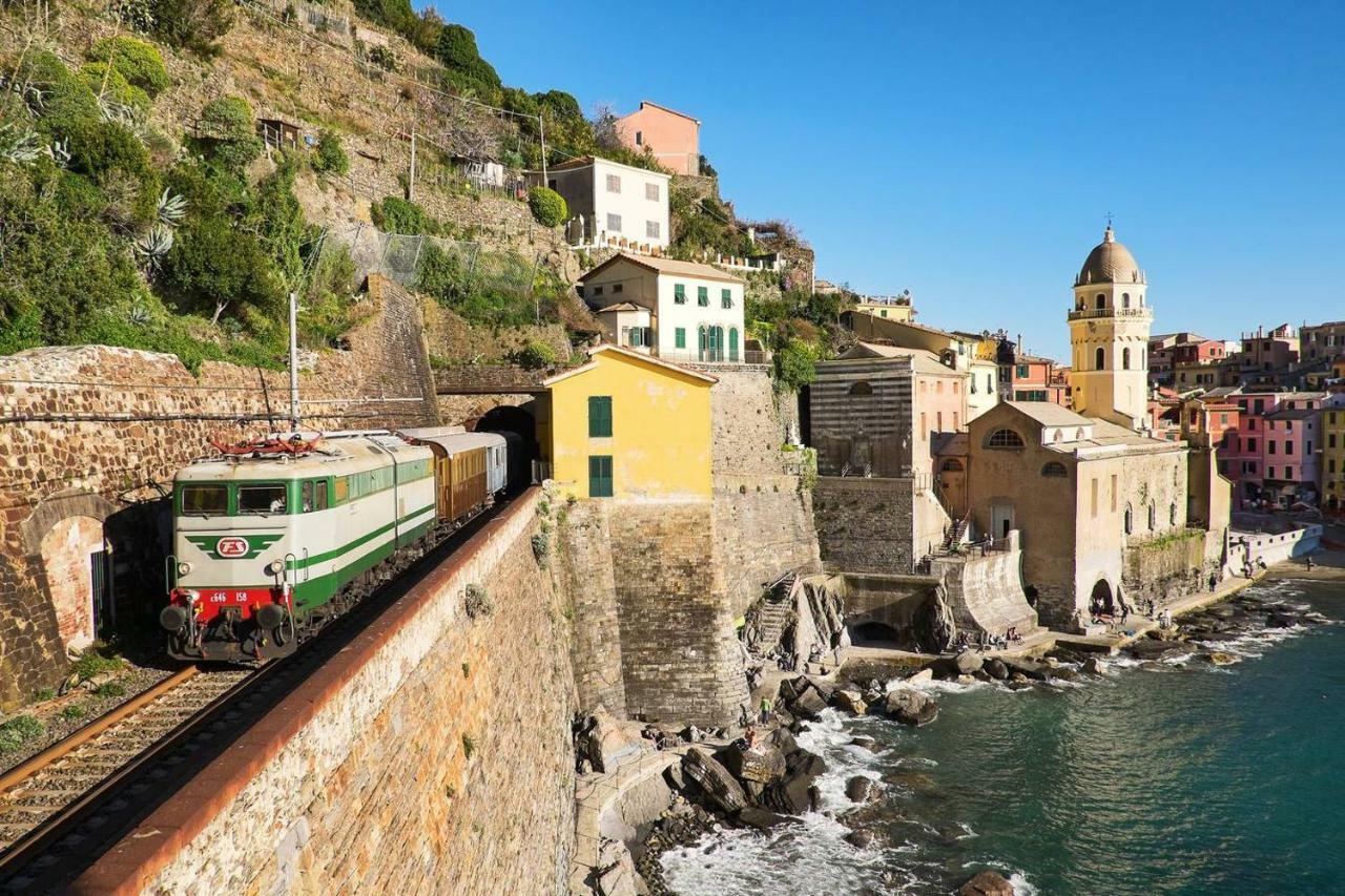 Apartament Joivy Light Flat With Great View, Cinque Terre Vernazza Zewnętrze zdjęcie